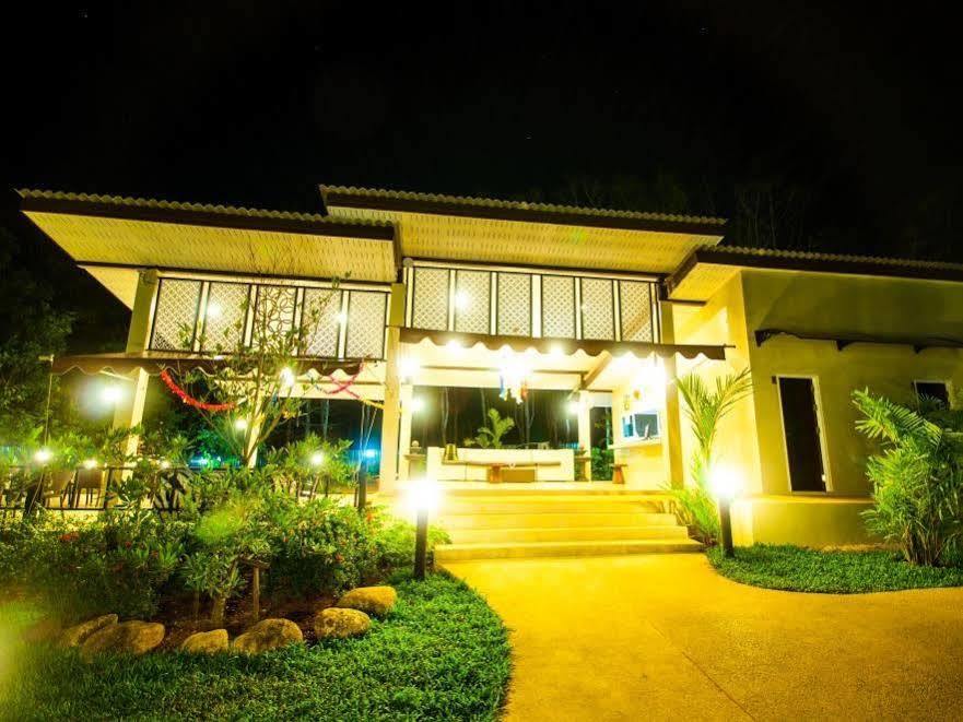 קאו לק Chomphu Resort מראה חיצוני תמונה