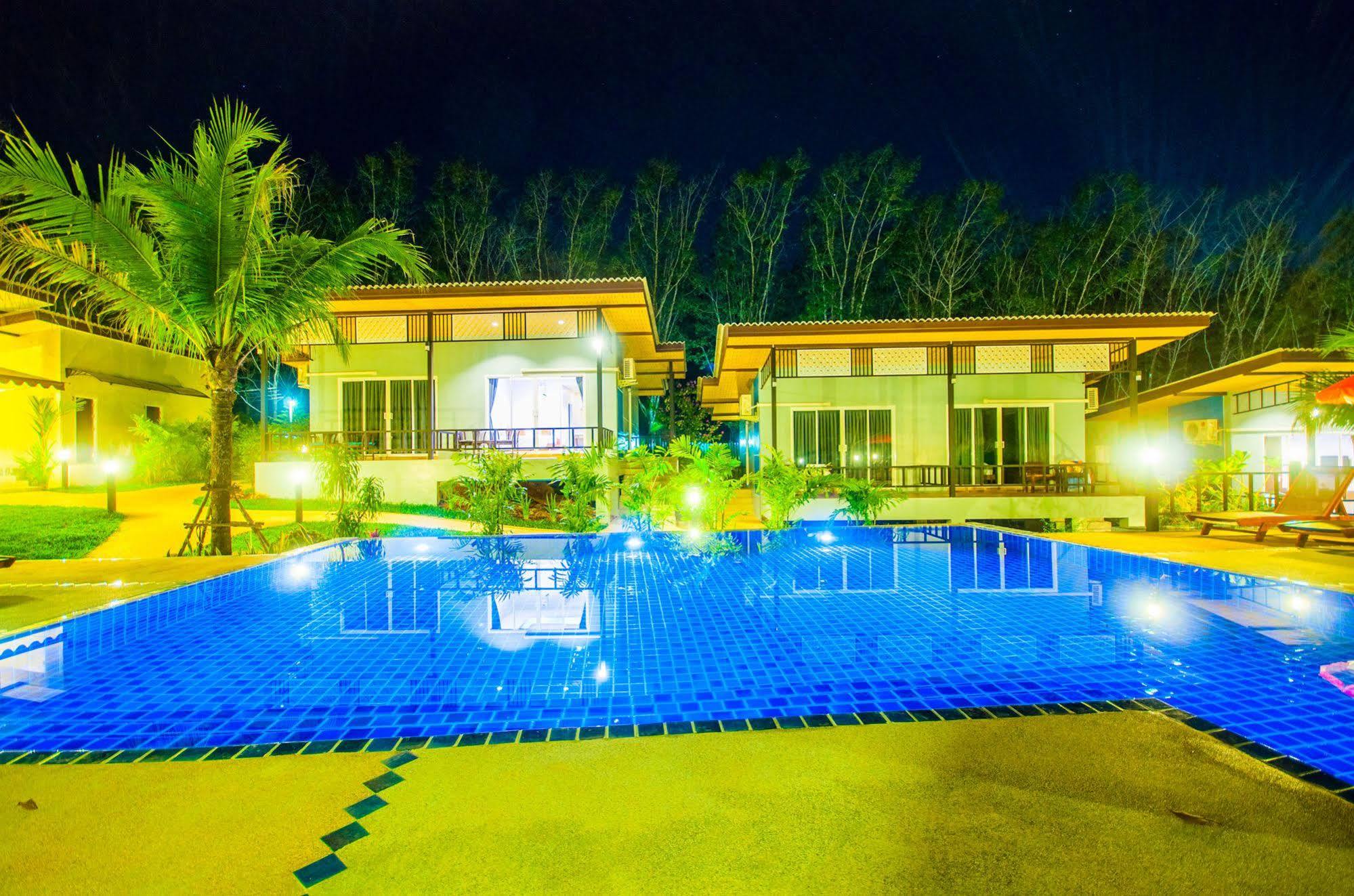 קאו לק Chomphu Resort מראה חיצוני תמונה
